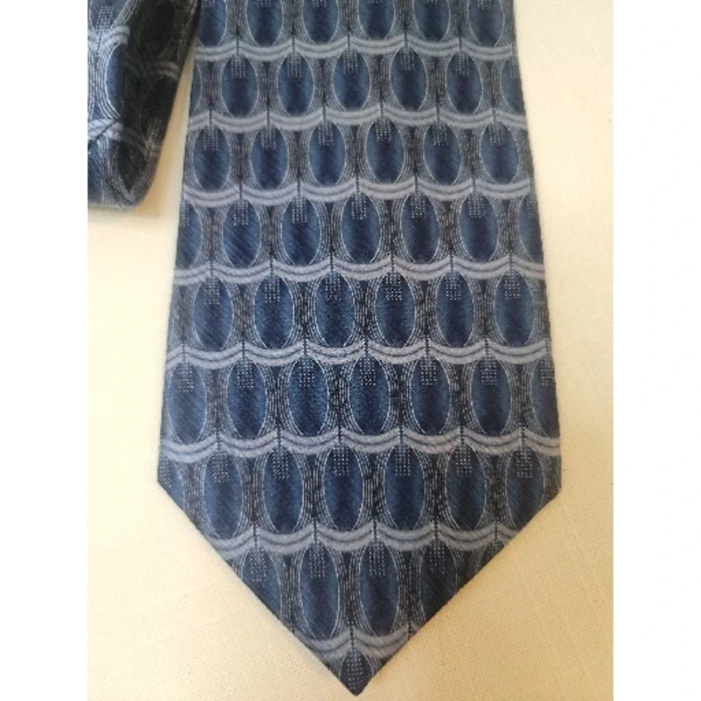 Vintage Barrington Royal Blue Silk Tie 58" Long Great Condition - Picture 2 of 4